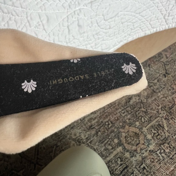 Latte Velvet Knotted Headband - Picture 5 of 5